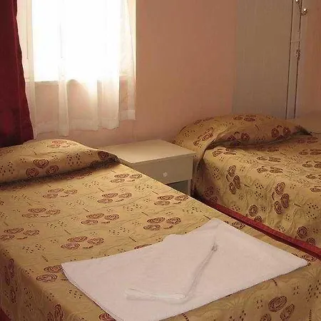 Azak Aparthotel Alanya