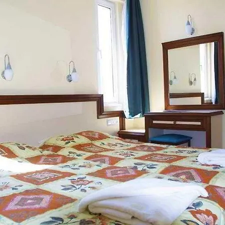 Azak 3* Alanya